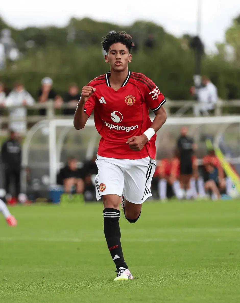 队首秀, 岁天才球员, JJ加布里