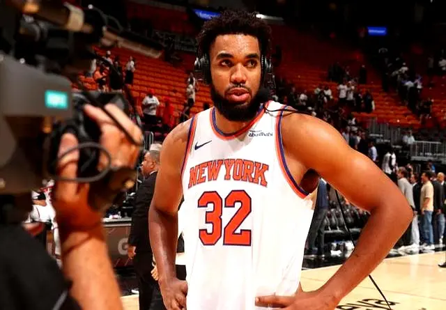 略显失落的, 但比赛中多, img